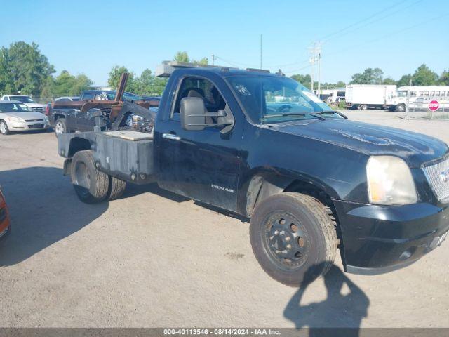  Salvage General Motors Sierra 3500hd Chassis