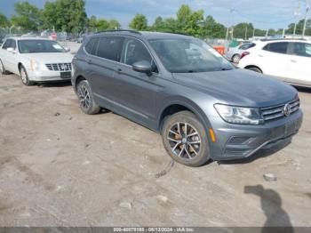  Salvage Volkswagen Tiguan