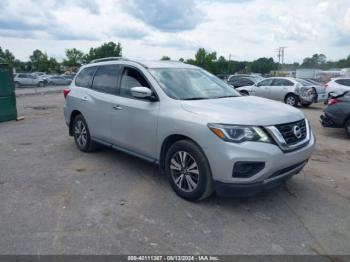  Salvage Nissan Pathfinder