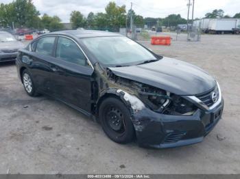  Salvage Nissan Altima