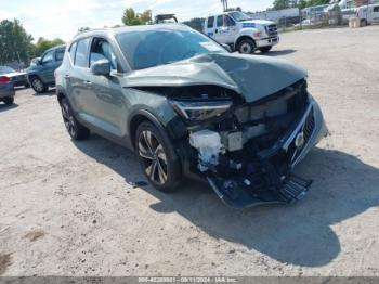  Salvage Volvo XC40