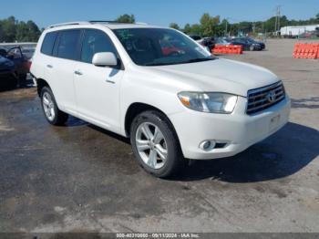  Salvage Toyota Highlander