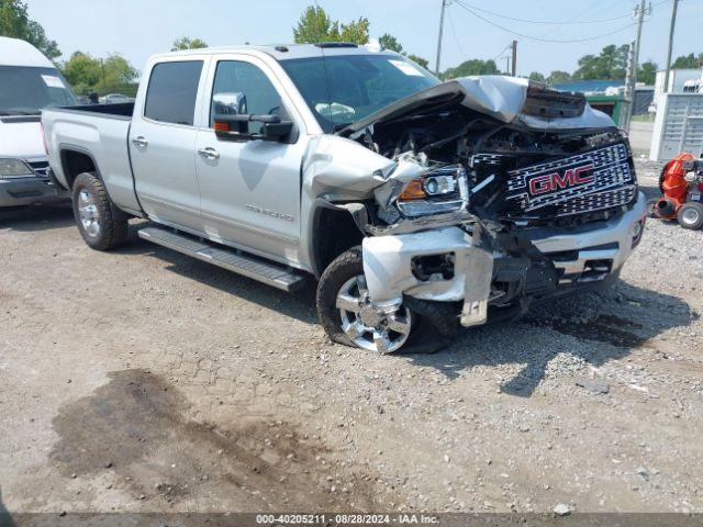  Salvage General Motors Sierra 3500HD