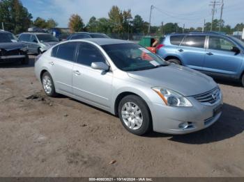  Salvage Nissan Altima