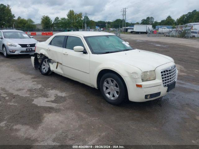  Salvage Chrysler 300