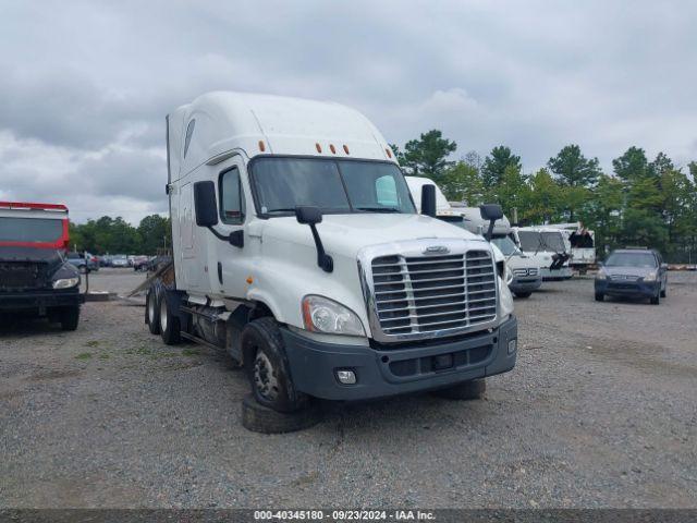  Salvage Freightliner Cascadia 125