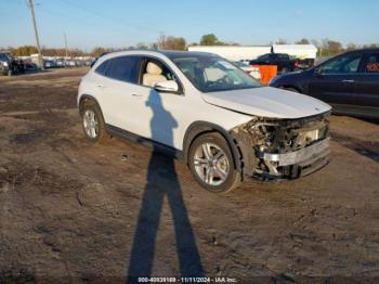  Salvage Mercedes-Benz GLA