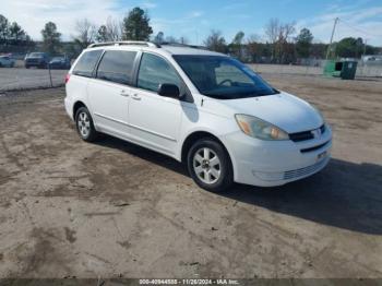  Salvage Toyota Sienna