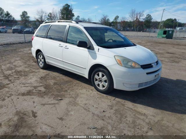  Salvage Toyota Sienna