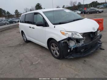  Salvage Toyota Sienna