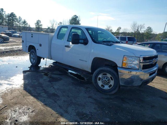  Salvage Chevrolet Silverado 2500