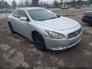  Salvage Nissan Maxima