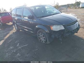  Salvage Chrysler Town & Country