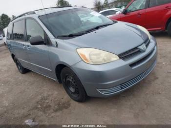  Salvage Toyota Sienna