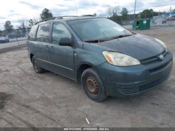  Salvage Toyota Sienna