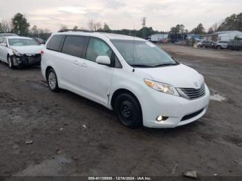  Salvage Toyota Sienna