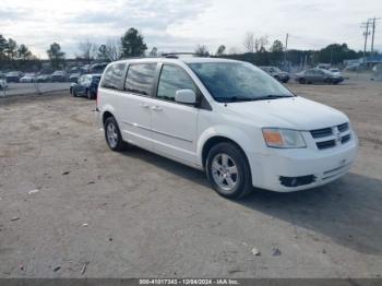  Salvage Dodge Grand Caravan