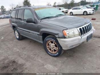  Salvage Jeep Grand Cherokee