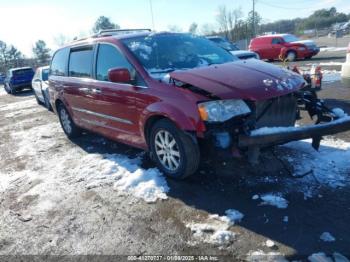  Salvage Chrysler Town & Country