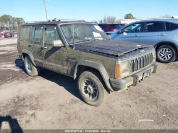  Salvage Jeep Cherokee