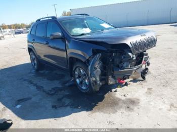  Salvage Jeep Cherokee