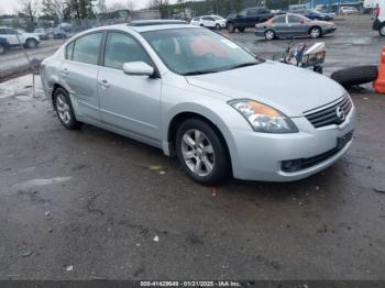  Salvage Nissan Altima