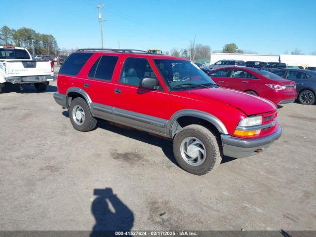  Salvage Chevrolet Blazer