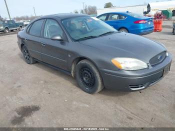  Salvage Ford Taurus