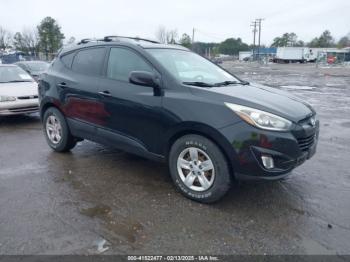  Salvage Hyundai TUCSON