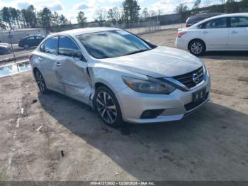  Salvage Nissan Altima