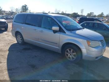  Salvage Chrysler Town & Country