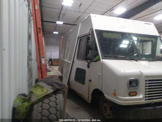  Salvage Ford E-450