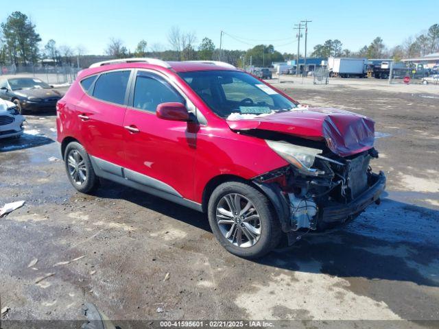  Salvage Hyundai TUCSON