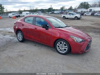  Salvage Toyota Yaris