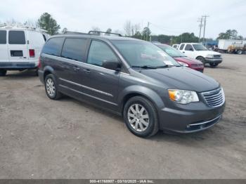  Salvage Chrysler Town & Country