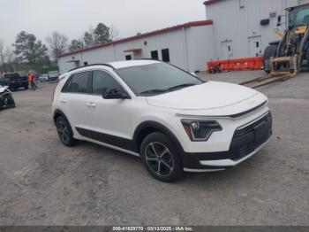  Salvage Kia Niro