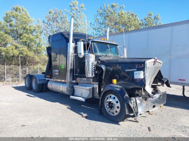  Salvage Kenworth W900