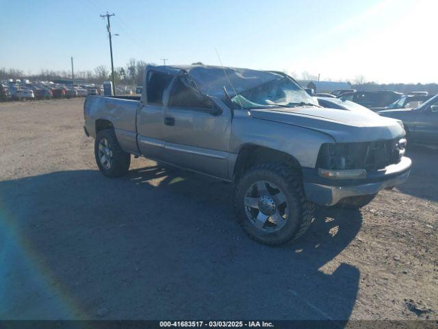  Salvage Chevrolet Silverado 2500