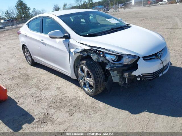  Salvage Hyundai ELANTRA