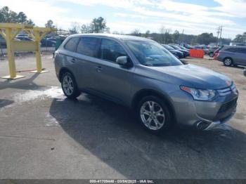  Salvage Mitsubishi Outlander