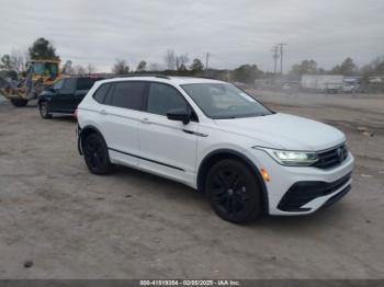  Salvage Volkswagen Tiguan