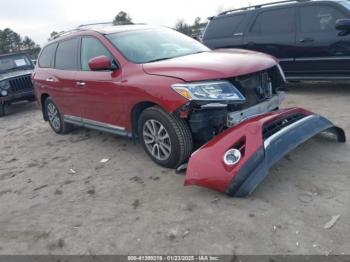  Salvage Nissan Pathfinder