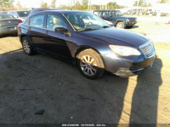  Salvage Chrysler 200