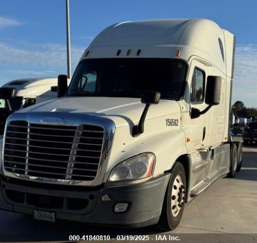  Salvage Freightliner Cascadia 125