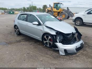  Salvage Volkswagen Golf