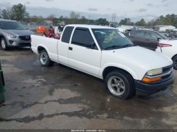  Salvage Chevrolet S-10