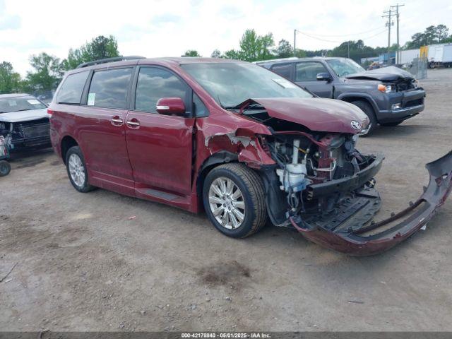  Salvage Toyota Sienna