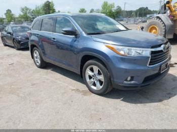  Salvage Toyota Highlander