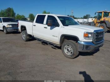  Salvage GMC Sierra 2500