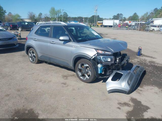  Salvage Hyundai VENUE
